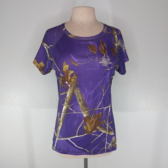 Realtree Tops - Realtree Womens T-shirt Medium Dri-More Tech Short Sleeve Purple Camo Hunting